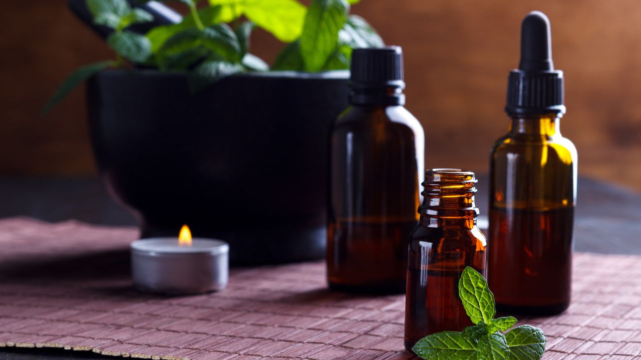 essential oils versus fragrance oils
